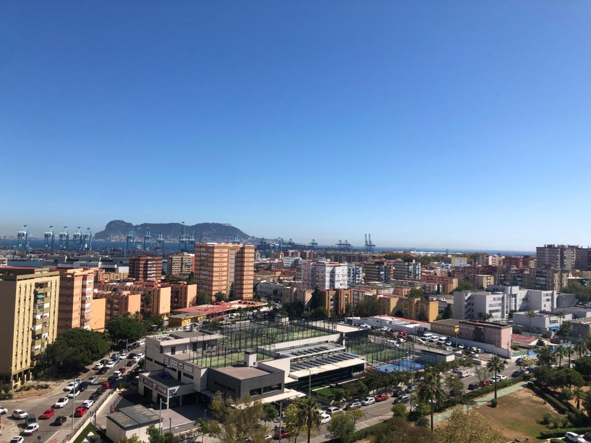 Appartamento Piso Semicentrico Con Vistas A La Bahia De Algeciras Esterno foto